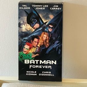 Batman Forever -starring Val Kilmer, Jim Carrey, & Tommy Lee Jones - VHS movie